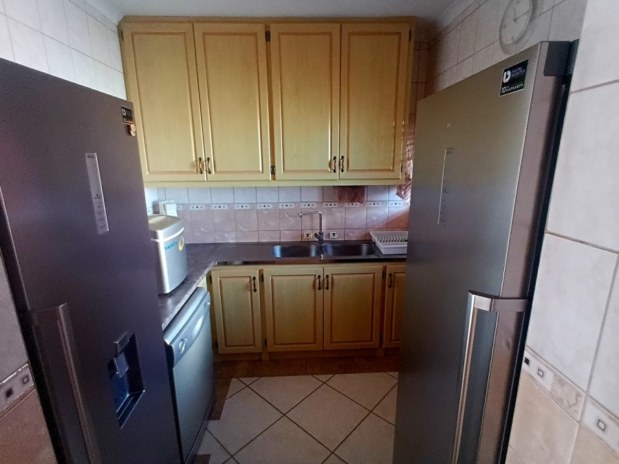 To Let 3 Bedroom Property for Rent in Dana Bay Western Cape